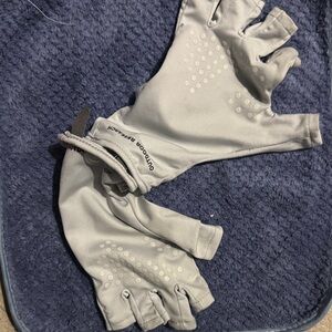 Outdoor Research Light Gray Fingerless Gloves